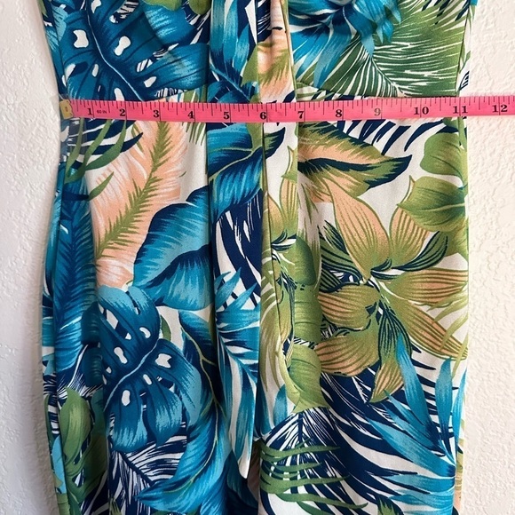 Privy Tropical Floral Print with Tie Front Body Con dress in blues & greens-XS - Picture 10 of 13